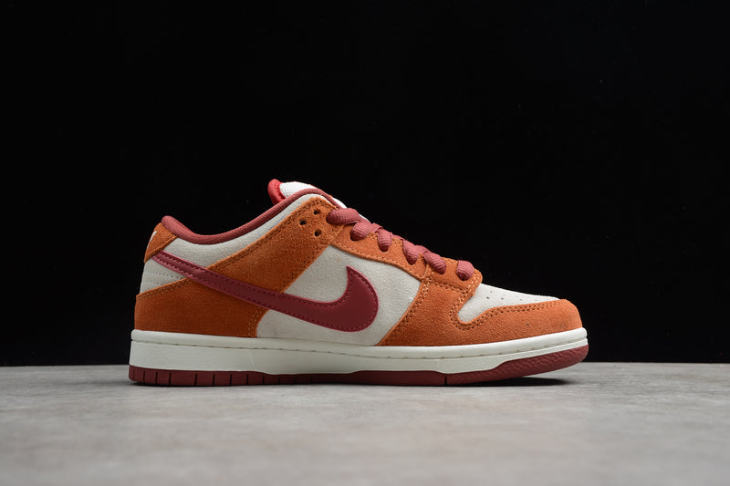 Nike SB Dunk Low Pro Dark Russet Cedar