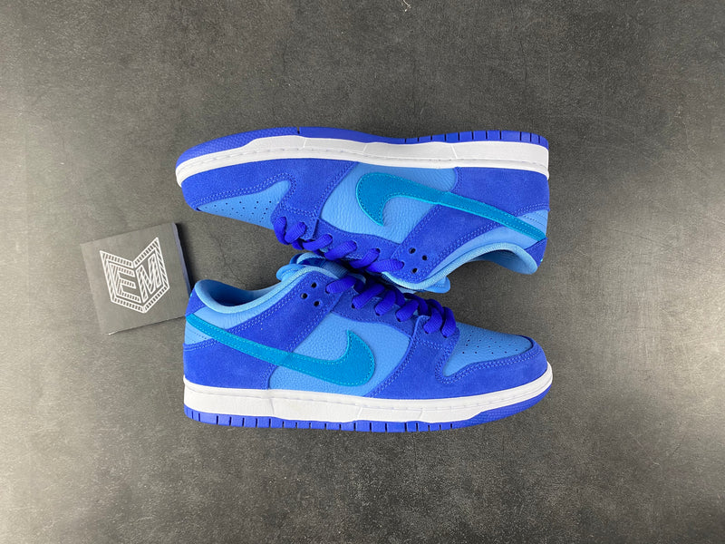 Nike SB Dunk Low Blue Raspberry