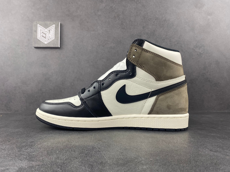 Nike Air Jordan 1 Retro High OG Dark Mocha