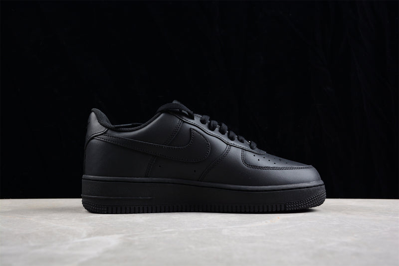 Nike Air Force 1 '07 Low Black