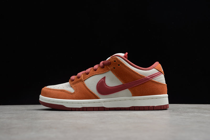 Nike SB Dunk Low Pro Dark Russet Cedar