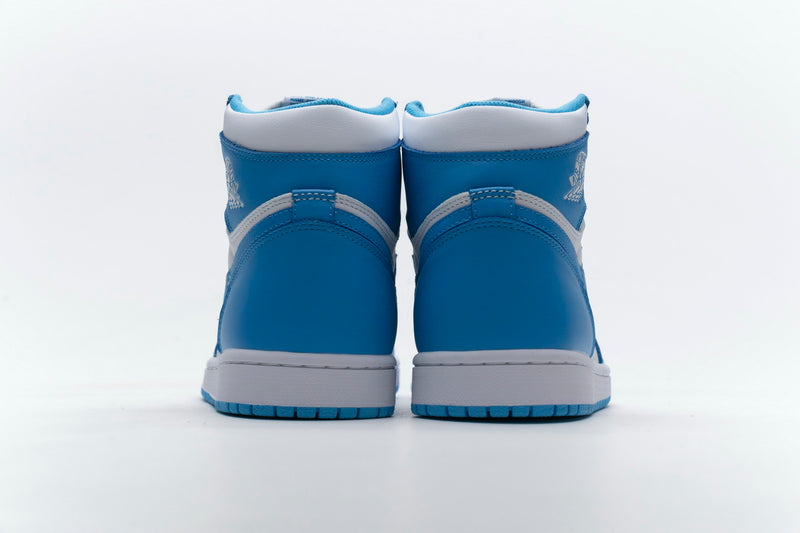 Nike  Air Jordan 1 High OG Retro UNC