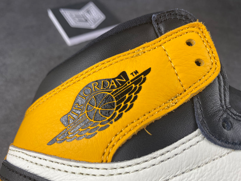 Nike Air Jordan 1 High OG Yellow Toe