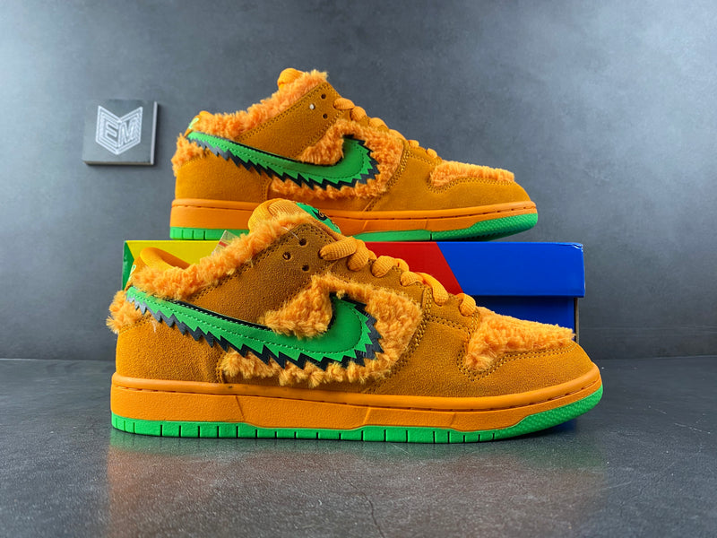 Nike SB Dunk Low Grateful Dead Bears Orange