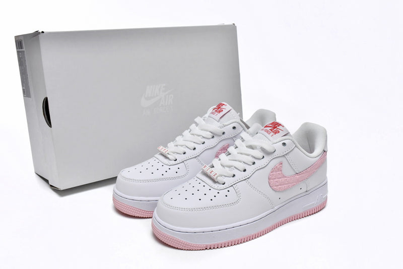 Nike Air Force 1 Low Valentine's Day