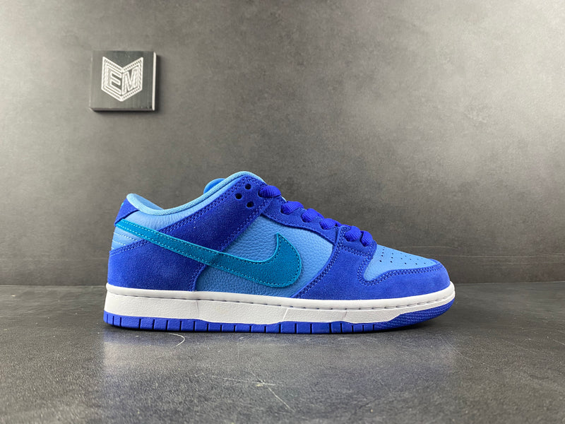 Nike SB Dunk Low Blue Raspberry